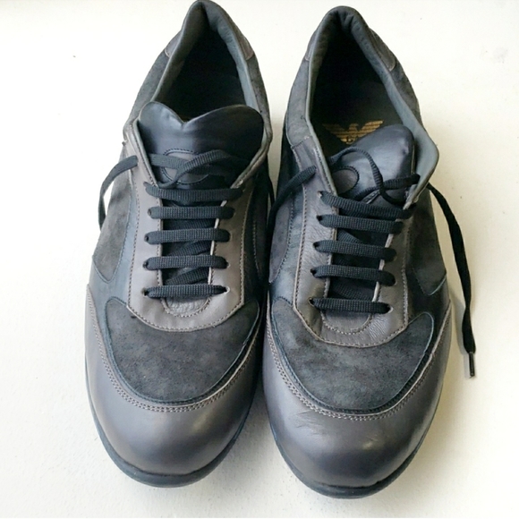 *SOLD*Armani leather men sneakers - Picture 4 of 11